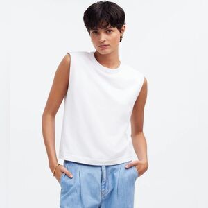 010- nr246 xxs madewell Structured Muscle Tee